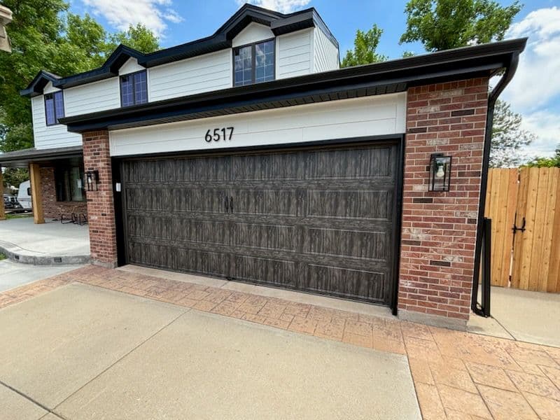Gallery photos for Stylish Garage Door Transformations Elevate Curb Appeal: Image #1