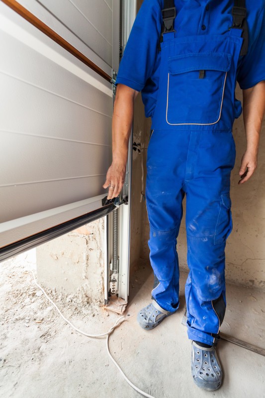 Garage Door Service and Repair in Denver